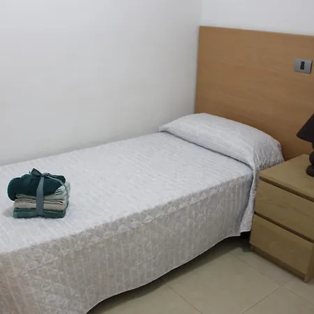 아파트 Lord Nelson Canteras 3 *